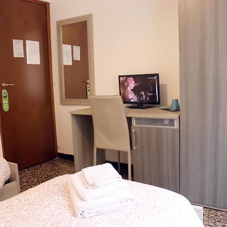 Albergo Locanda Diana Genoa Exterior photo